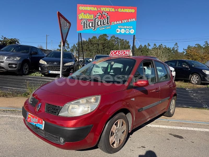 Granate Usado 2007 Renault Scénic II Monovolumen | 3800 € - Imagen 1/4