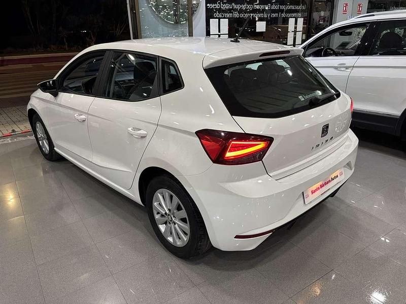 Usado Seat Ibiza Style 90 CV (66 kW) 2019 Blanco Utilitario