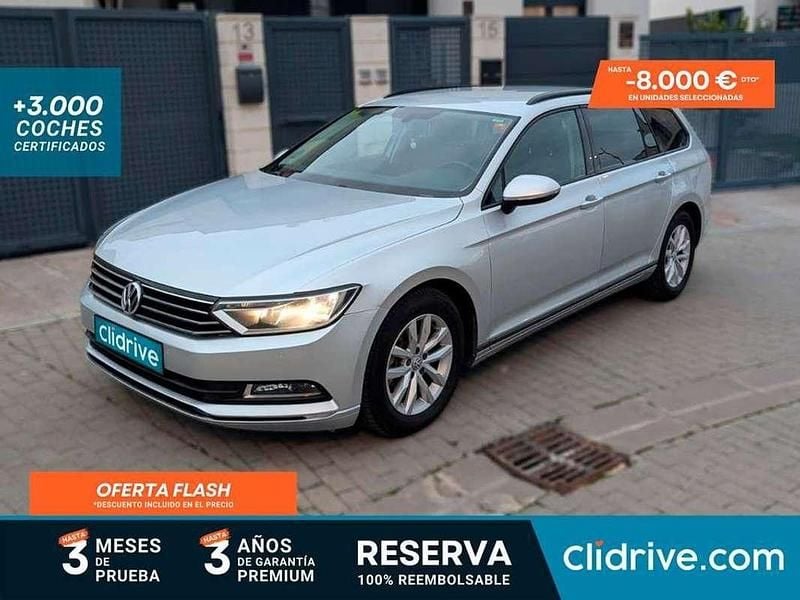 Gris Usado 2015 VW Passat Advance Familiar | 9390 € (Precio justo) - Imagen 1/3