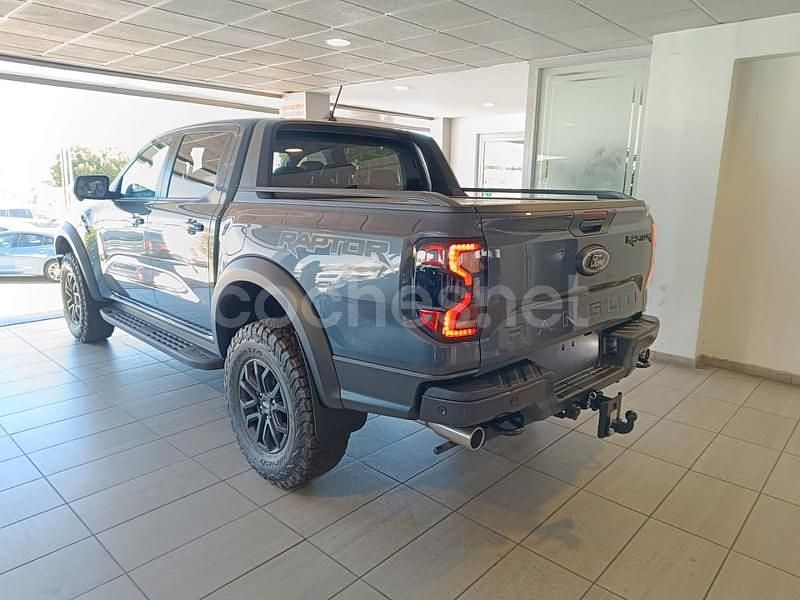 Nuevo Ford Ranger Raptor 292 CV (214 kW) 2025 Gris / plata Pickup/Camioneta