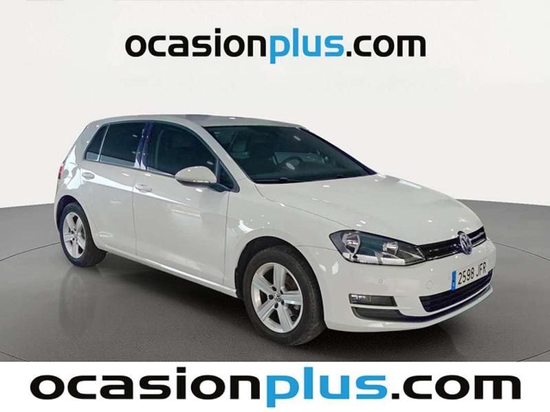 Usado VW Golf VII Advance 105 CV (77 kW) 2015 Blanco Utilitario