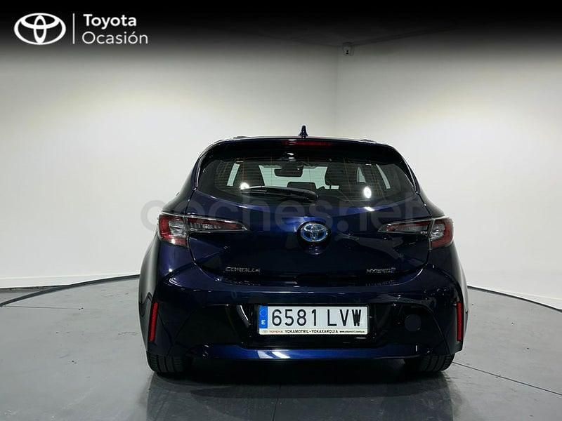 Usado Toyota Corolla Active 122 CV (89 kW) 2022 Azul Berlina
