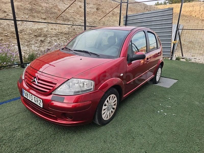 Usado Citroën C3 70 CV (51 kW) 2008 Rojo Berlina
