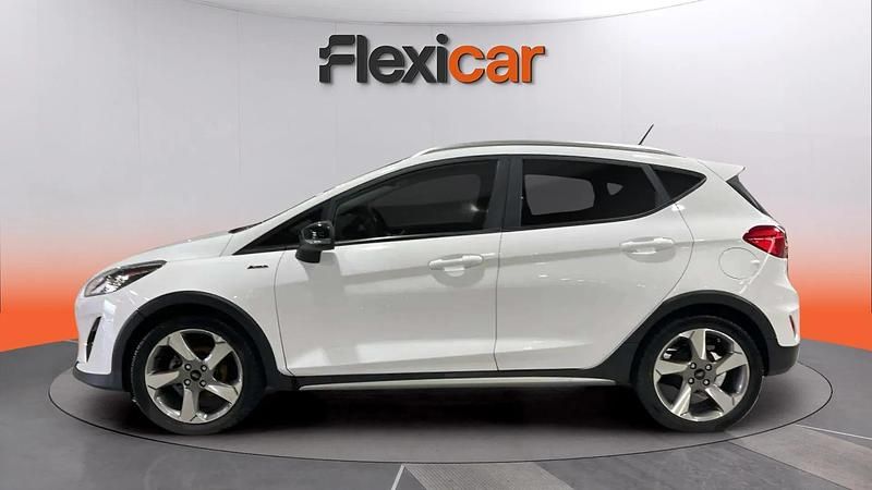 Usado Ford Fiesta Active 86 CV (63 kW) 2018 Blanco Utilitario