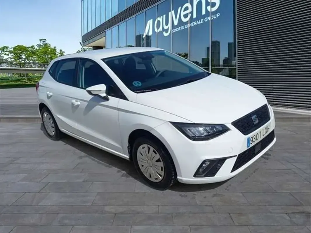 Usado Seat Ibiza Reference 80 CV (58 kW) 2022 Blanco Utilitario