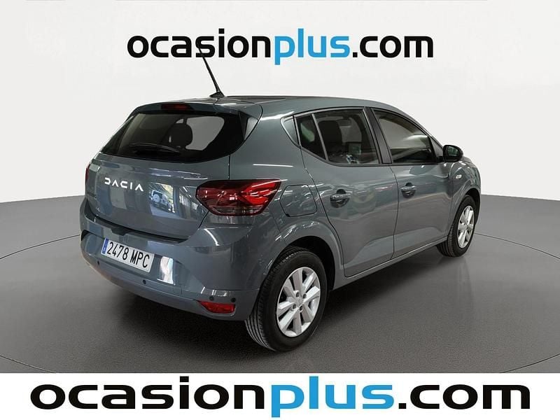 Usado Dacia Sandero Expression 101 CV (74 kW) 2024 Gris Utilitario