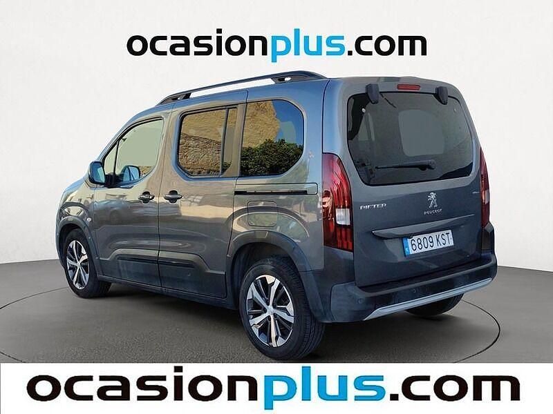 Usado Peugeot Rifter GT-line 130 CV (95 kW) 2019 Gris / plata Monovolumen