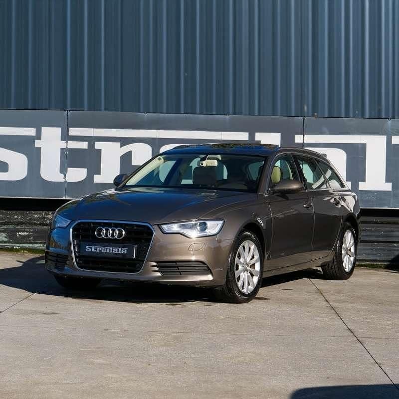 Usado Audi A6 204 CV (150 kW) 2012 Beige Familiar