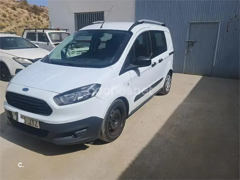 Usado Ford Transit Connect Ambiente 75 CV (55 kW) 2016 Blanco Monovolumen