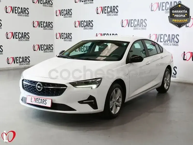 Usado Opel Insignia Business Edition 122 CV (89 kW) 2021 Blanco Familiar