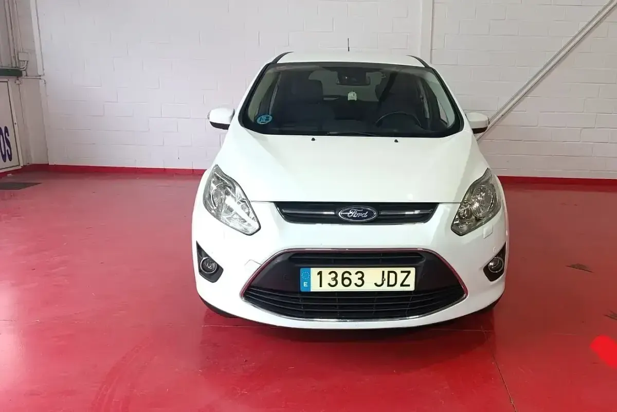 Usado Ford C-MAX Trend+ 125 CV (91 kW) 2015 Blanco Monovolumen