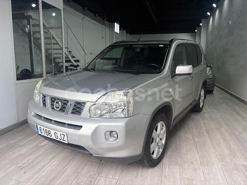 Gris / plata Usado 2009 Nissan X-Trail Platinum SUV | 10.750 € (Precio justo) - Imagen 1/4