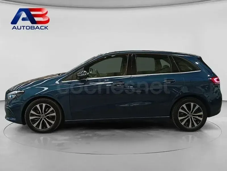 Usado Mercedes B250 218 CV (160 kW) 2021 Azul Utilitario