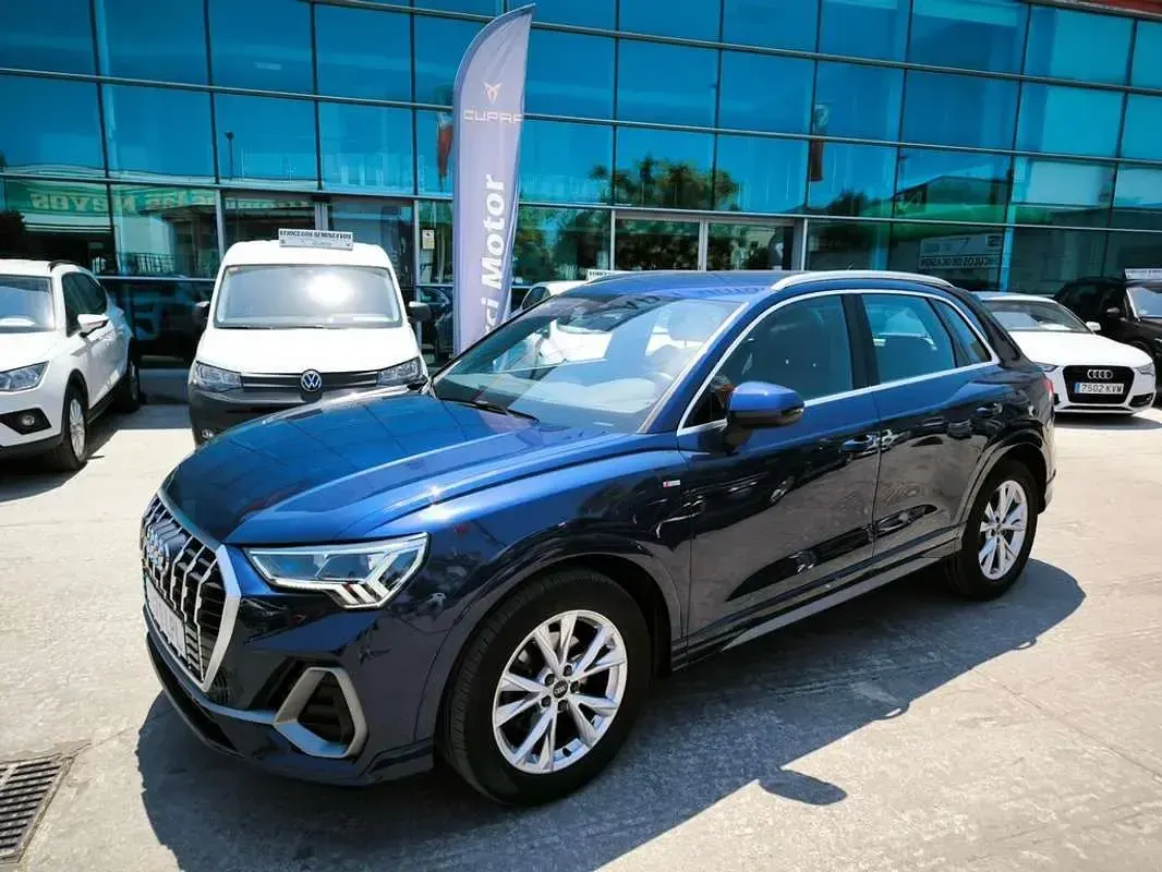 Usado Audi Q3 S-Line 150 CV (110 kW) 2021 Azul SUV