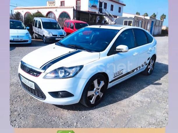 Blanco Usado 2009 Ford Focus Titanium Berlina | 4800 € (Precio justo) - Imagen 1/4