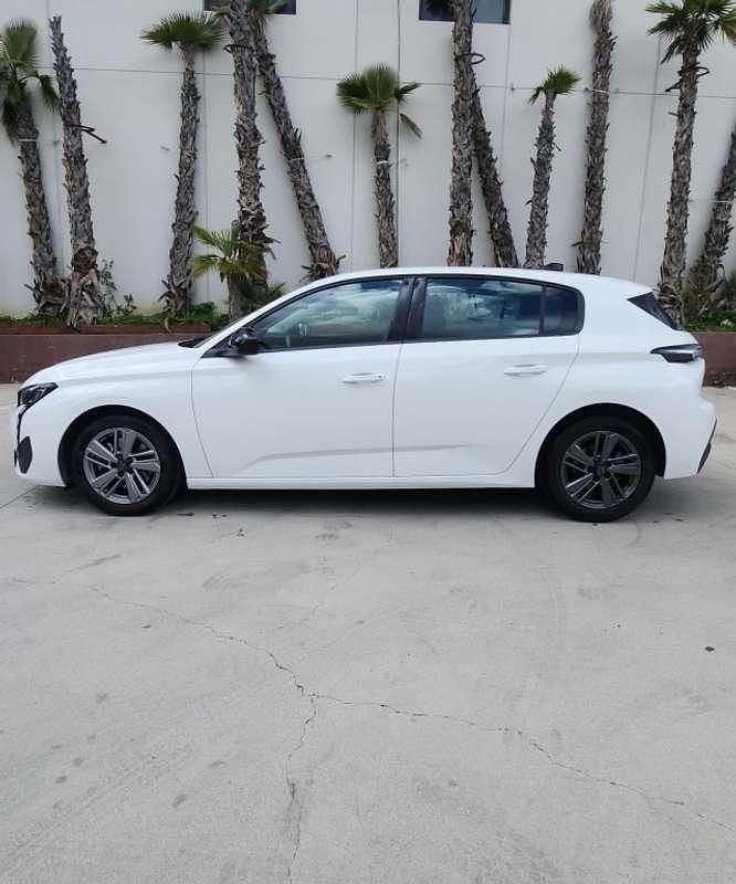 Blanco Usado 2022 Peugeot 308 Active Utilitario | 14.490 € (Precio justo) - Imagen 1/4