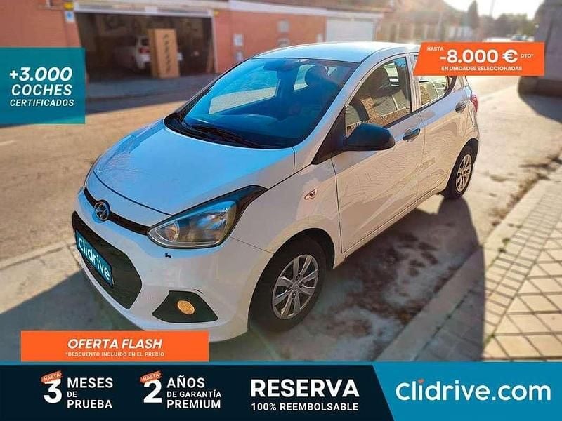 Usado Hyundai i10 64 CV (47 kW) 2016 Blanco Utilitario