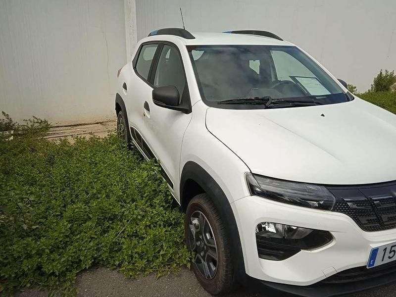 Usado Dacia Spring Comfort Plus 33 kW (45 CV) 2021 Utilitario