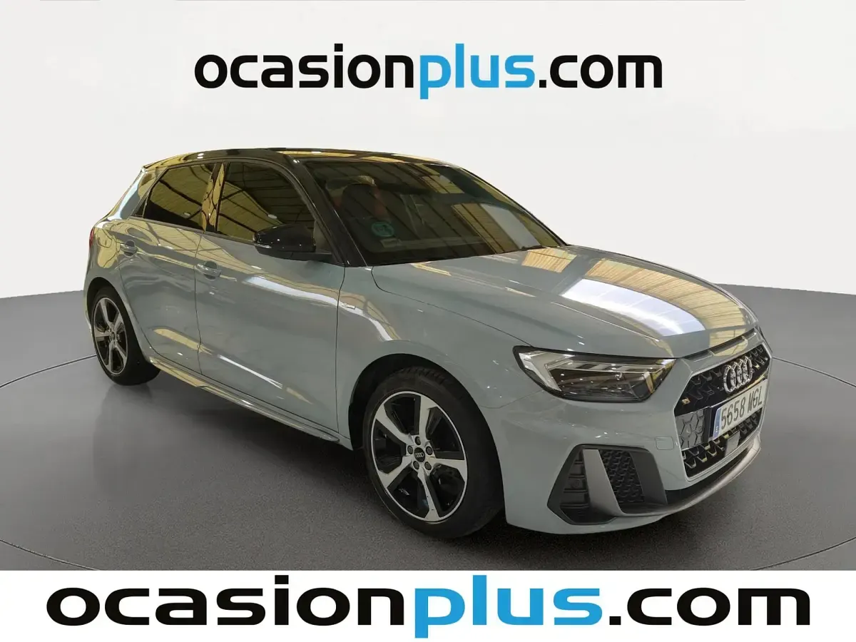 Usado Audi A1 Sportback S-Line 95 CV (69 kW) 2023 Gris Utilitario