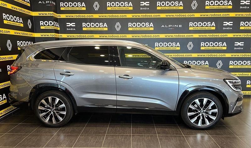 Usado Renault Espace Techno 200 CV (147 kW) 2024 Gris Monovolumen