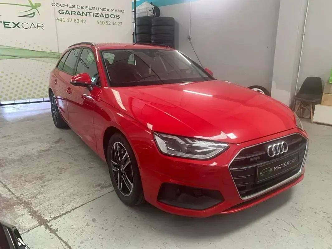 Usado Audi A4 Advanced 204 CV (150 kW) 2021 Rojo Familiar