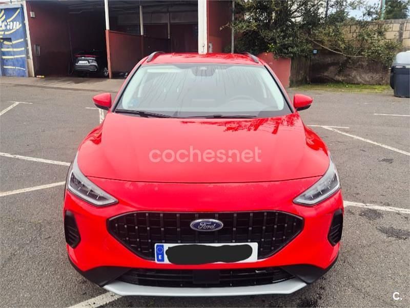 Usado Ford Focus Active 155 CV (114 kW) 2022 Rojo Berlina