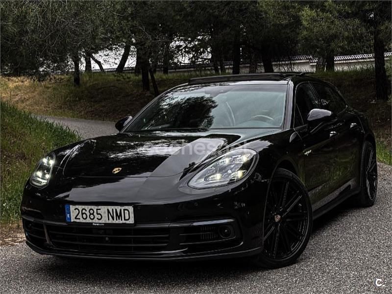 Usado Porsche Panamera Sport Turismo 462 CV (339 kW) 2018 Negro Familiar