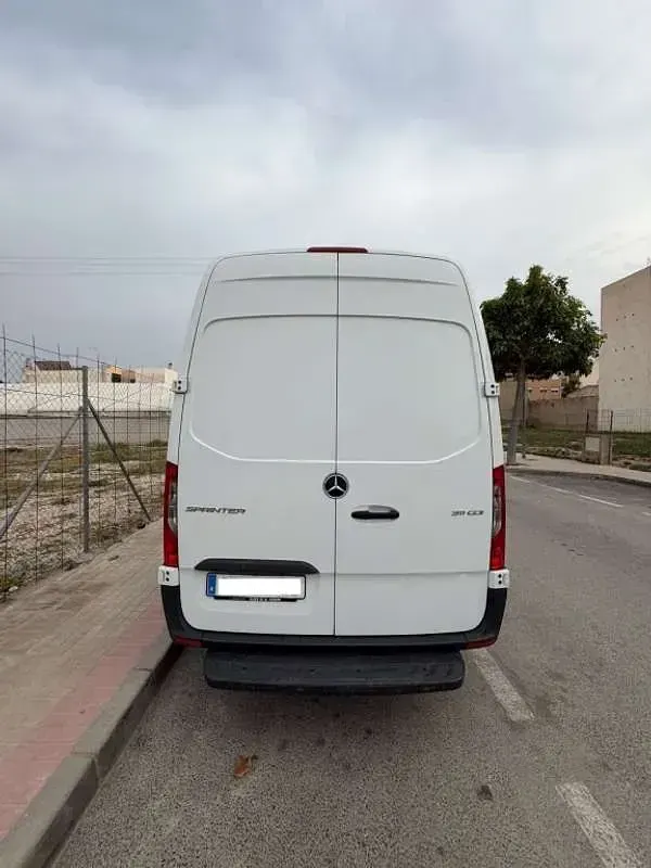 Usado Mercedes Sprinter 143 CV (105 kW) 2022 Blanco Van