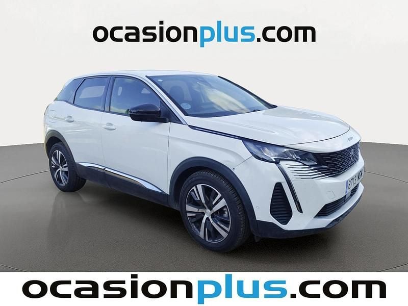 Usado Peugeot 3008 Allure 131 CV (96 kW) 2023 Blanco SUV