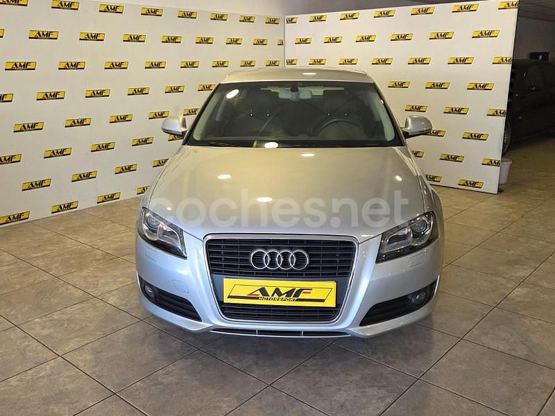 Usado Audi A3 Ambition 160 CV (117 kW) 2010 Gris / plata Utilitario