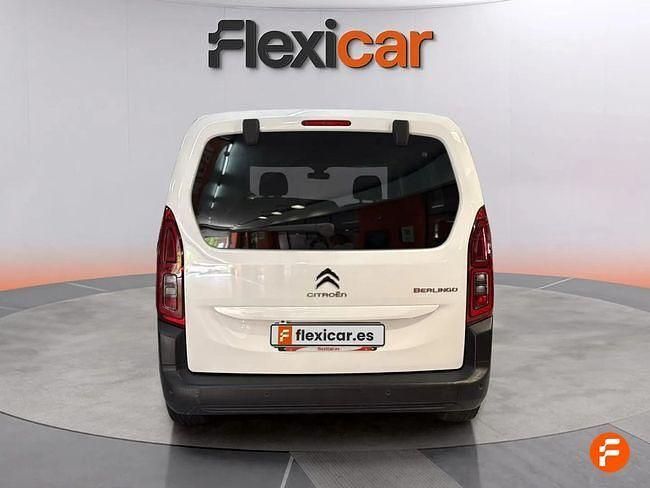 Usado Citroën Berlingo Shine 102 CV (75 kW) 2020 Blanco Monovolumen