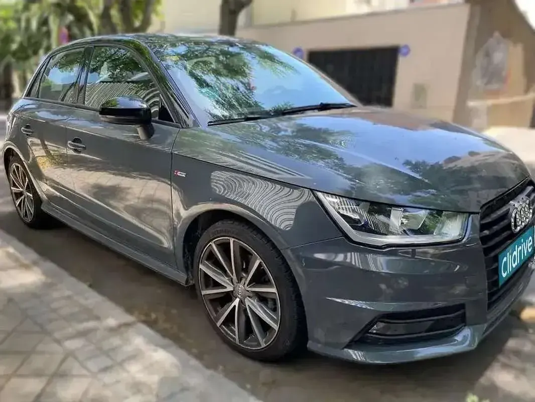Usado Audi A1 Premium 122 CV (89 kW) 2016 Gris Utilitario