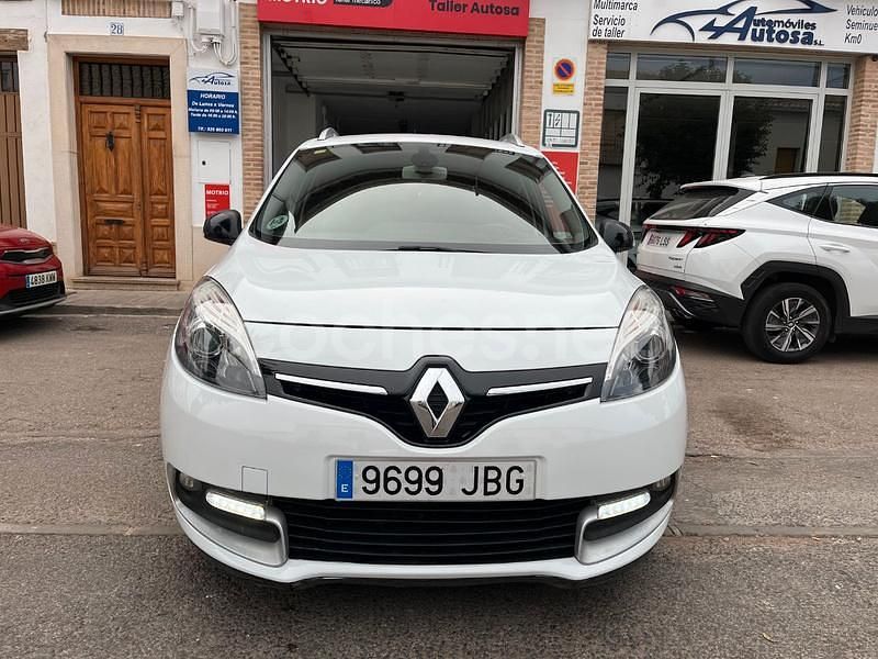 Usado Renault Grand Scénic III LIMITED 110 CV (80 kW) 2014 Blanco Monovolumen