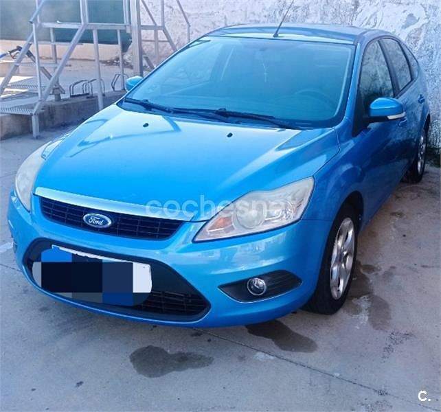 Käytetty Ford Focus Trend 109 HP (80 kW) 2008 Sininen Sedan
