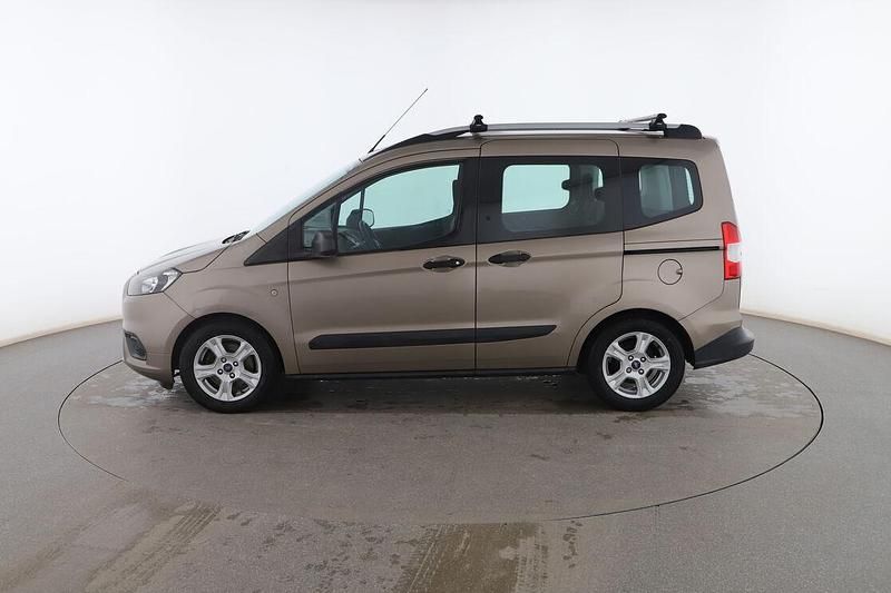 Usado Ford Tourneo Trend 100 CV (73 kW) 2019 Gris Monovolumen