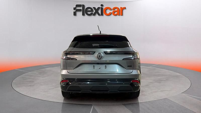 Brugt Renault Austral Techno 200 HK (147 kW) 2023 Grå SUV
