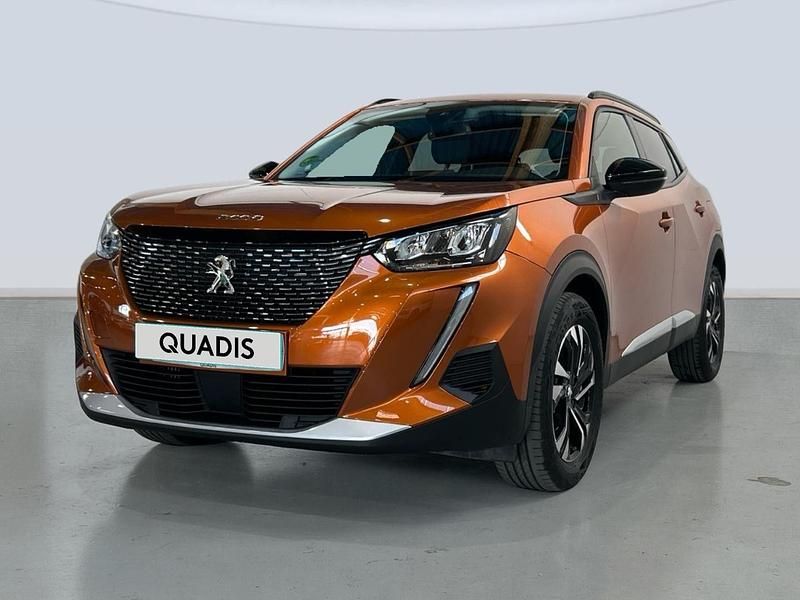Usado Peugeot 2008 Allure 131 CV (96 kW) 2022 Naranja SUV