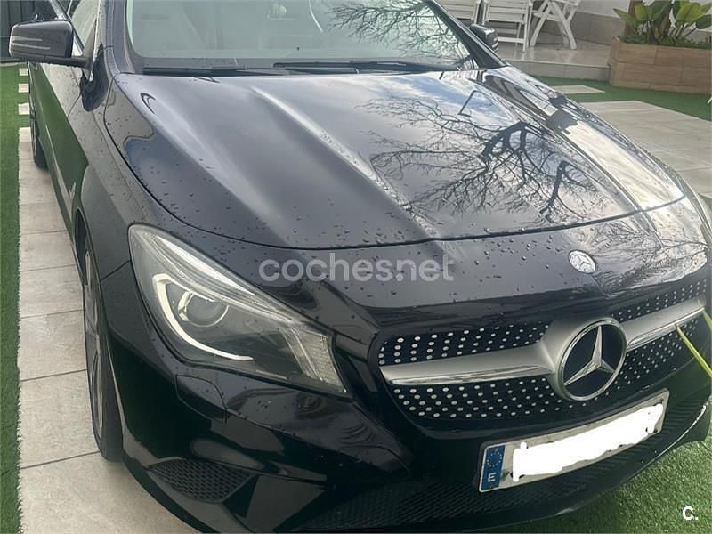Negro Usado 2013 Mercedes CLA220 Urban Berlina | 13.900 € (Buen precio) - Imagen 1/4