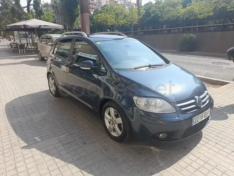 Usado VW Golf Plus Edition 122 CV (89 kW) 2008 Azul Monovolumen