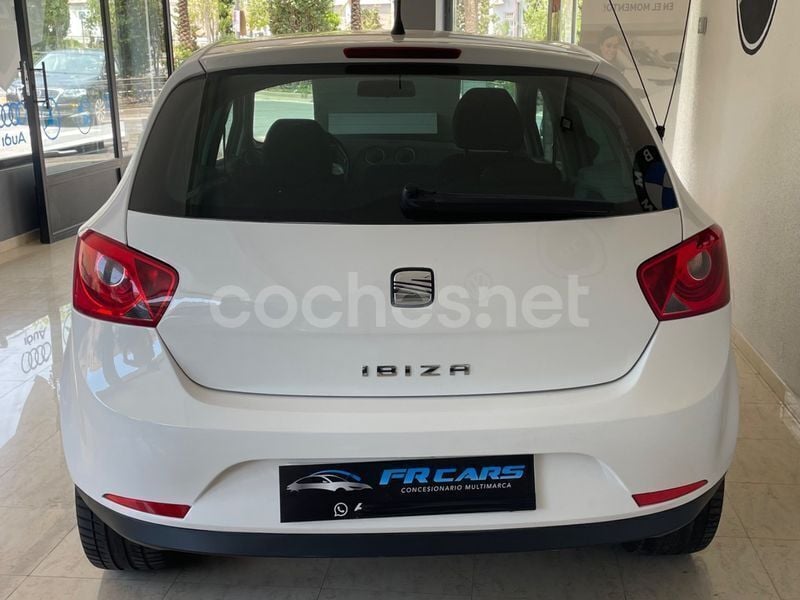 Usado Seat Ibiza Sport 105 CV (77 kW) 2010 Blanco Berlina