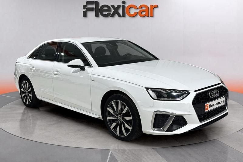 Usado Audi A4 S-Line 136 CV (100 kW) 2021 Blanco Familiar