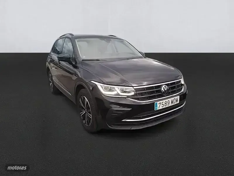 Usado VW Tiguan Life 245 CV (180 kW) 2023 Negro SUV