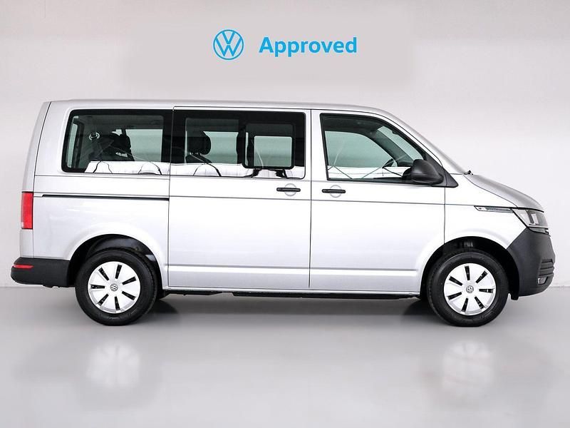 Usado VW Caravelle 150 CV (110 kW) 2022 Gris plata Van