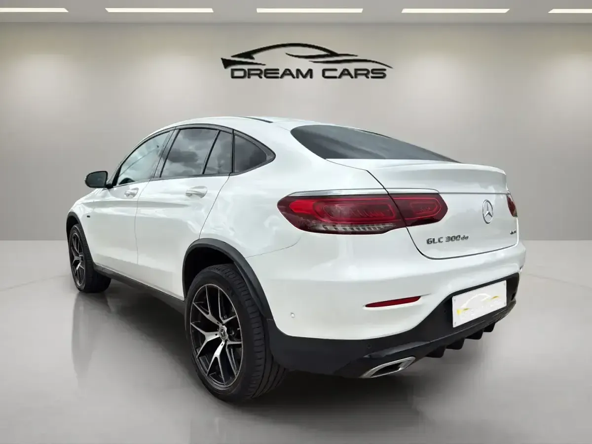 Usado Mercedes GLC300e 306 CV (225 kW) 2021 SUV