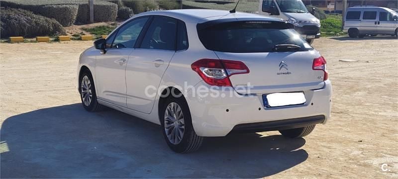 Usado Citroën C4 Seduction 92 CV (67 kW) 2011 Blanco Berlina