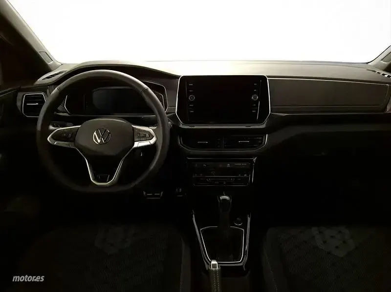 Usado VW T-Cross R-line 115 CV (84 kW) 2024 Blanco SUV