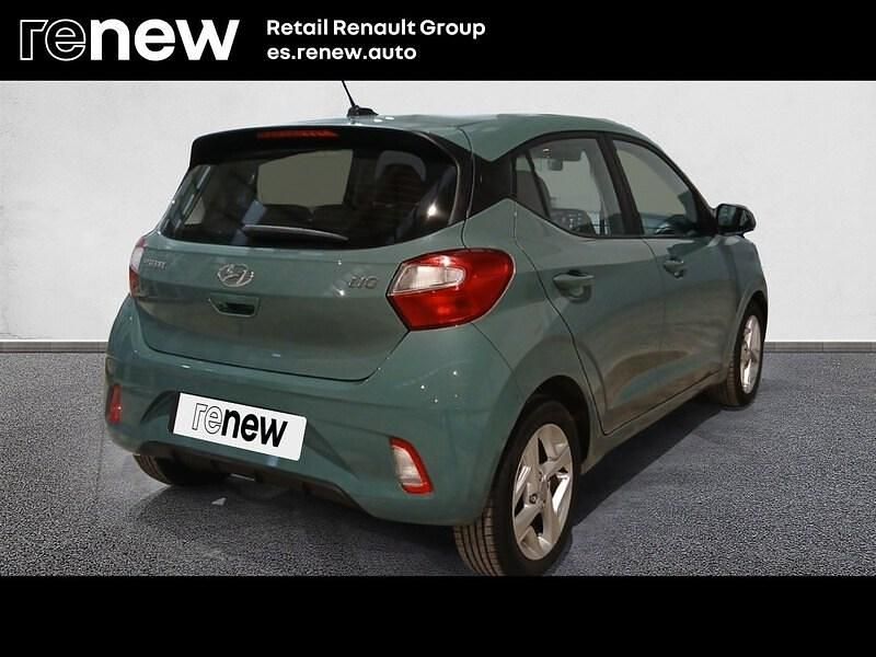 Usado Hyundai i10 66 CV (48 kW) 2022 Verde Utilitario