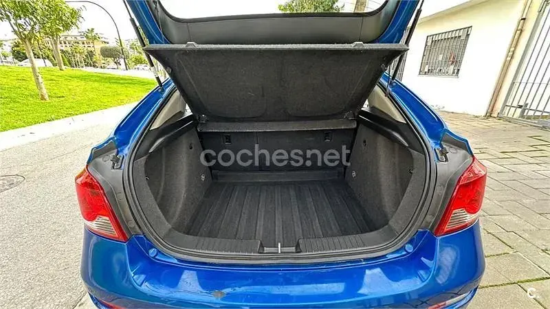 Usado Chevrolet Cruze LT 163 CV (119 kW) 2013 Azul Berlina