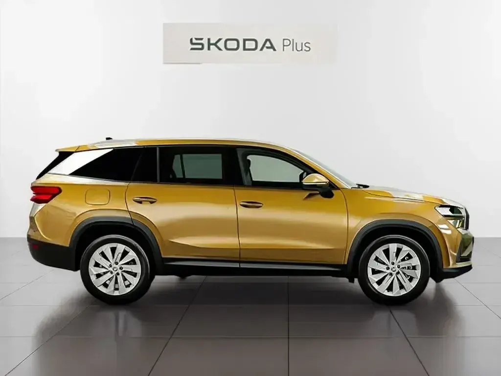 Usado Skoda Kodiaq 204 CV (150 kW) 2024 Marrón SUV