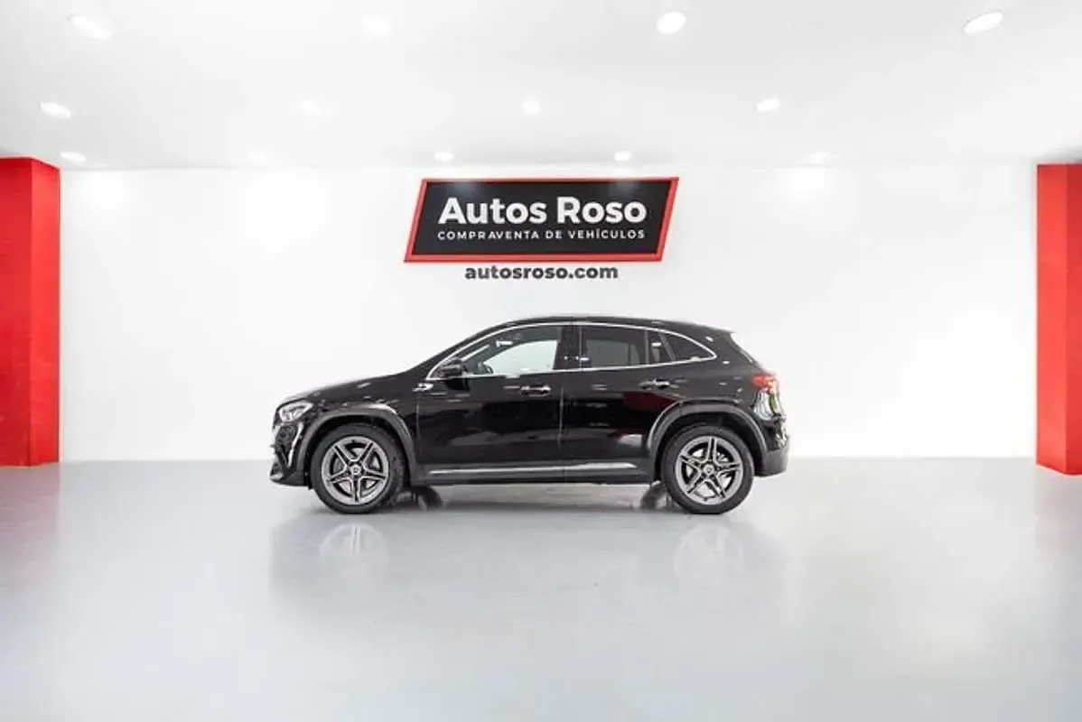Usado Mercedes GLA250 218 CV (160 kW) 2022 Negro SUV